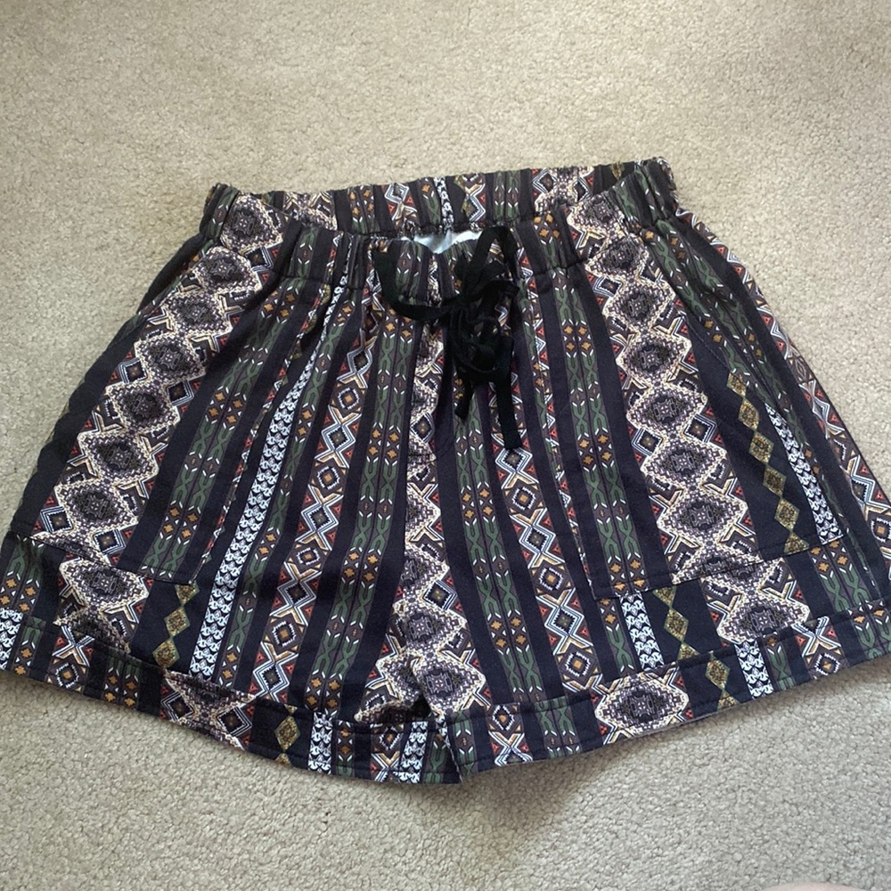 Women’s Shorts Soft Polyester and Spandex! Pet free and smoke free home.